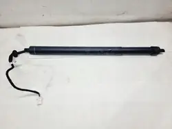 Vänster bagageluckstöd OEM 9830770280 Peugeot 3008 SUV