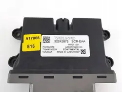 Módulo de controlo AdBlue Volvo OEM 32242878 - Usado
