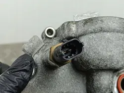 Polea de bomba de agua FOB39723 para Jeep Grand Cherokee