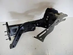 Vasen etuosa OEM 16276962823 Ford Kuga