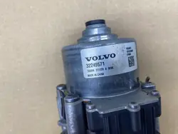Kytkinöljypumppu OEM 32249571 Volvo XC40 1.5 Hybridille