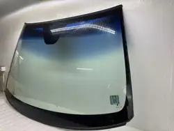 Volvo V40 2016-19 Framruta OEM 43R-00138
