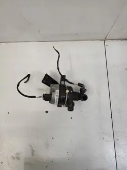 Pompe à eau Mercedes OEM A0005002300 A2535013100