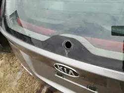 Vitre de hayon Kia Carens III OEM CARENS III SZYBA KLAPY TYŁ