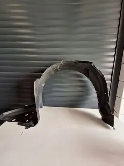 Toyota Auris I 5D 06-09 Front Right Wheel Arch 53875-02310