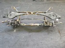 Poutre arrière et bras de suspension OEM IMPRK1527292