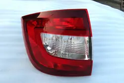 Luz trasera izquierda Skoda Rapid Lift HB