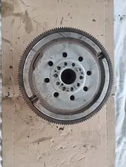 Kaksoismassavauhtipyörä 8689969 Volvo S40 II V50 2.4 20V