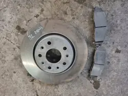 OEM 68564978AA Voor remschijf & blokken set Jeep