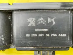 Koolstoffilter OEM 9829656180 voor Peugeot 208 II 1.2