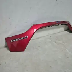 Moldura Portón Mazda 3 III HB 13-18 OEM BJT6-50811
