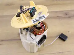 MERCEDES W213 CDI 2.0 BRANDSTOFPOMP A2054705000