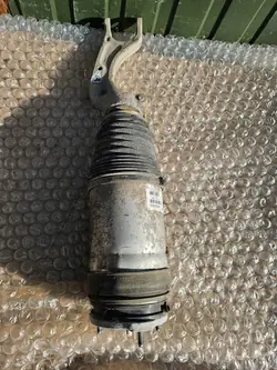 Fram Höger Luftstötdämpare Tesla Model X 102736100G