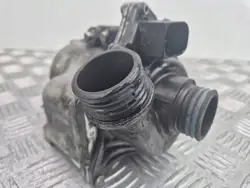 Vattenpump BMW X5 E70 3.0L 9455978