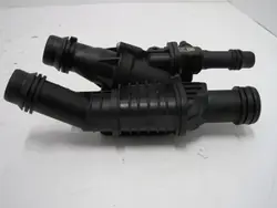 OEM 9838782180 Termostaatti Peugeot 3008 5008 III:lle
