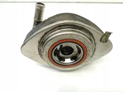 Mazda OE Öljynsuodatinpohja OEM FRC29727 - Käytetty