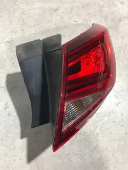 Feu Arrière Droit Seat Leon III Hatchback 5F0945208C