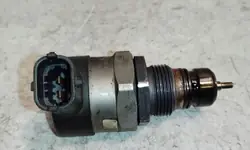 Régulateur Pression Carburant Renault OEM 0281002800