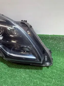 Phare avant droit OPEL ZAFIRA C Bi-Xénon