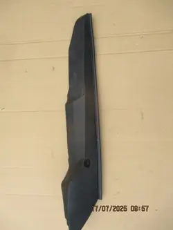 Faldón de guardabarros LEXUS 5380876020 lado izquierdo usado
