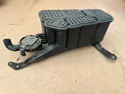 Filtre à charbon OEM 8W0201801B pour Audi A4 A5 8W 2.0 TFSI