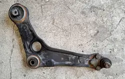 Braccio di Controllo Anteriore Sinistro Megane IV 545056711R