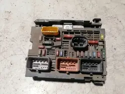 BSM-moduuli OEM 9666700480 Peugeot 308 I 1.6 HDi:lle
