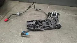 Suporte de Manivela Frontal Esquerda VW Arteon