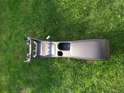 Reposabrazos Mercedes OEM 11222333 para W176/W117