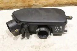 Ressonador de ar Subaru GD OEM - Estado usado
