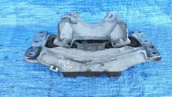 Vaihteiston tuki BMW E60 E61 E63 E64 LCI 3.0i N53