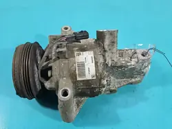 Compresseur de Climatisation Dacia Sandero II 12-20 OEM 926000287R