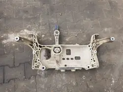 OEM 7N0199369A Moottorituki Etu VW Passat B7:lle