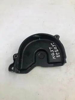 SEAT Zahnriemenabdeckung OEM 04E109121 - Gebraucht