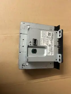 Volvo XC90 2018 CD/DVD-Wechsler OEM 31374694