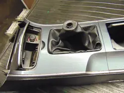 Keskikonsoli käsinoja MAZDA6GGGY Mazda 6 GG GY