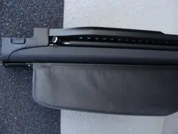 Rouleau de coffre BMW OE OEM ROLETA BAGAŻNIKA
