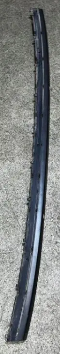 OEM 8125413 Bakre Stötfångarstrimma för BMW E38