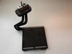 Ford Fiesta ilmastointihöyrystin OEM 1743436 - Käytetty