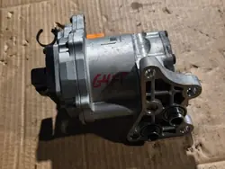 Getriebeölpumpe OEM 23G07A1A5972B - Gebraucht