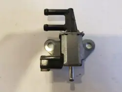 Pieza original Nissan OE K5T48584 usada