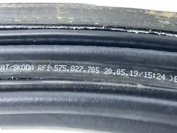 Joint de coffre Skoda OE OEM 575827705 pour Karoq 2020