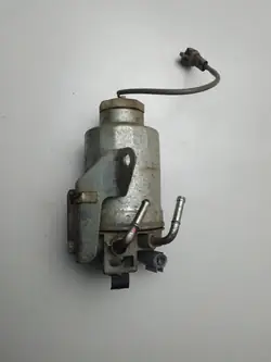 Kraftstofffiltergehäuse Mitsubishi OEM WF8468 - Gebraucht