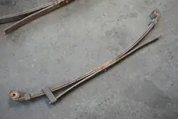 Suzuki Samurai Hintere Blattfedern OEM 000003