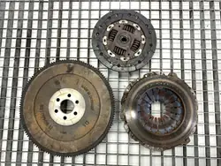 Embrayage Opel Astra H 1.6 116CV 55562026 04-14