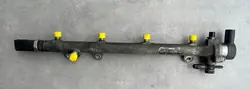 Rampe d'injection Mercedes W210 2.2 CDI OEM 0445214004