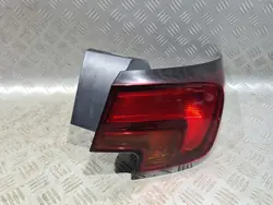 Feu arrière droit Opel Astra K HB