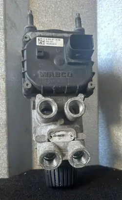 Bremsventil Mercedes Actros MP4 A0044313306