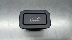 Botão de abertura da porta traseira Volvo V60 S60 XC60 V70 XC70 OE