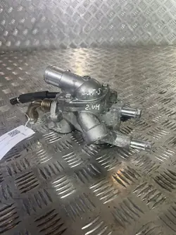 UTO56605 Thermostat für Mitsubishi Outlander 2019